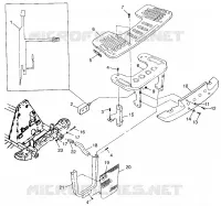 FIXATION PORTE BAGAGES ET PARE CHOCS AVANT XPLORER 300 W97CC28C (4939813981A010)