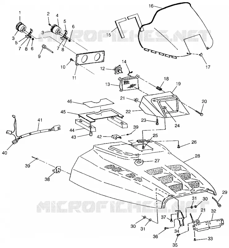CAPOT 440 XC 0971760 (4937873787A009)