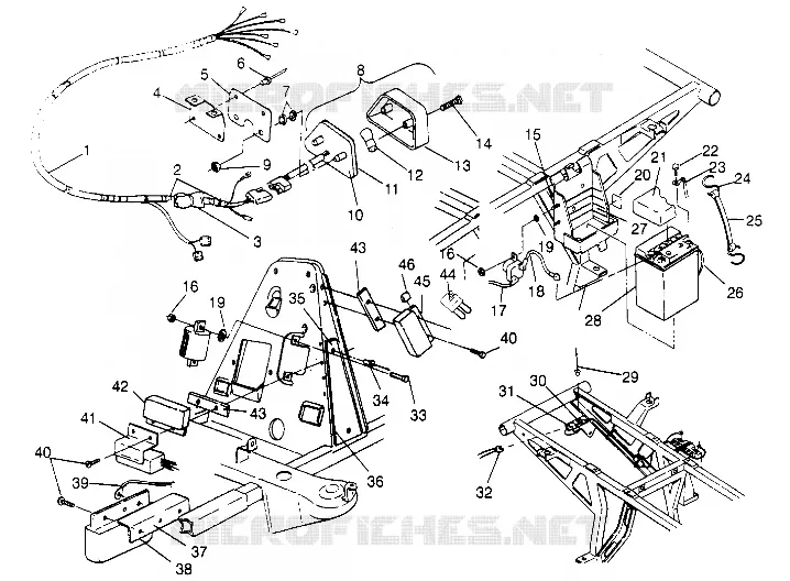 ELECTRICITE/FEU ARRIERE ASSEMBLY 6X6 400L, U.S. W958740, SWEDISH S958740 AND N (4930273027D003)